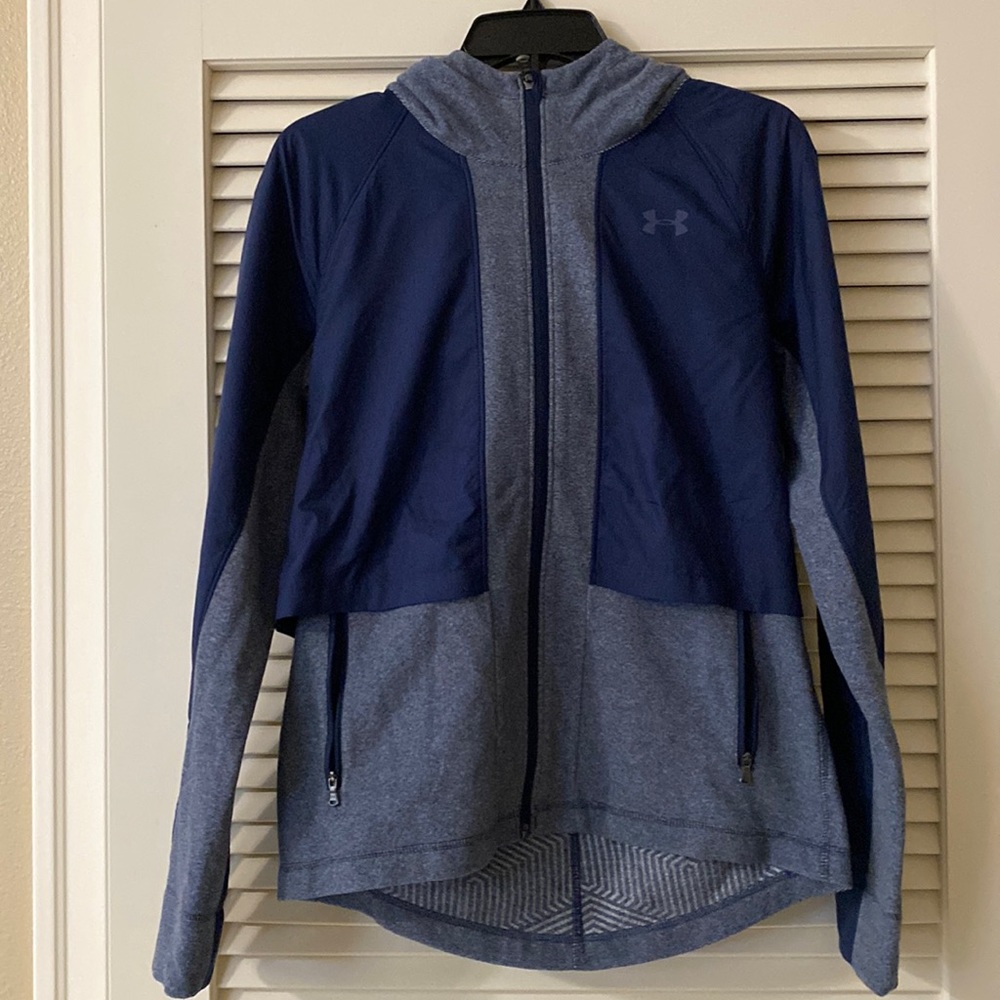 Beautiful cold gear UA jacket!